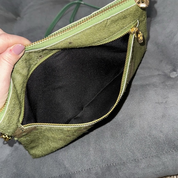 Painted cowhide crossbody bag/wristlet - Picture 3 of 5